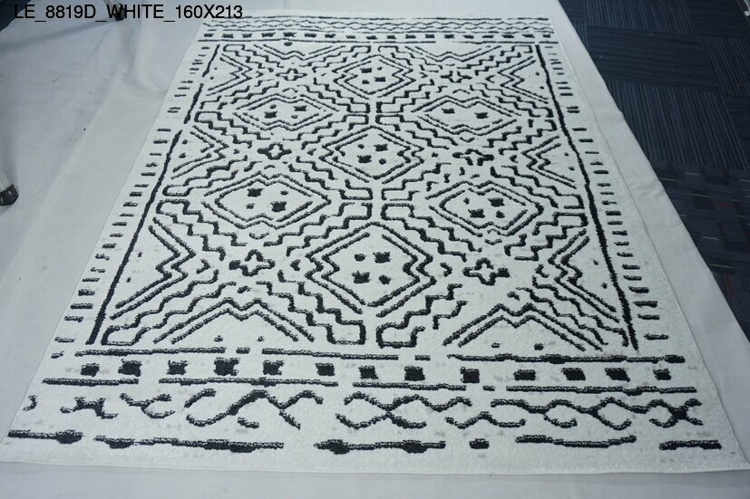 le_8819d_white_160x213